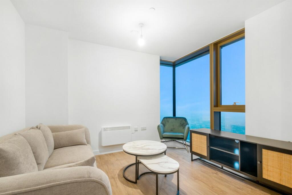 Additional image 25 of South Central, B5