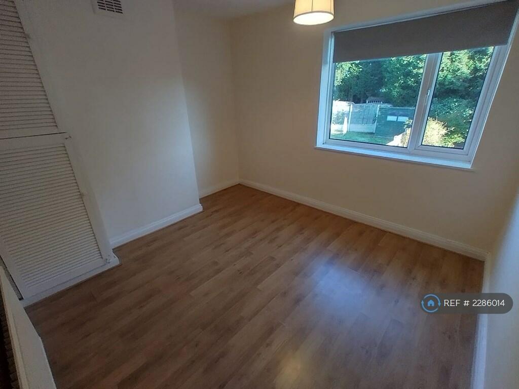 Additional image 6 of Meadow Walk, Cradley Heath, B64