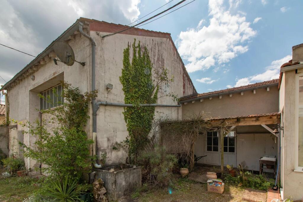 Additional image 2 of Poitou-Charentes, Charente-Maritime, Marignac, France
