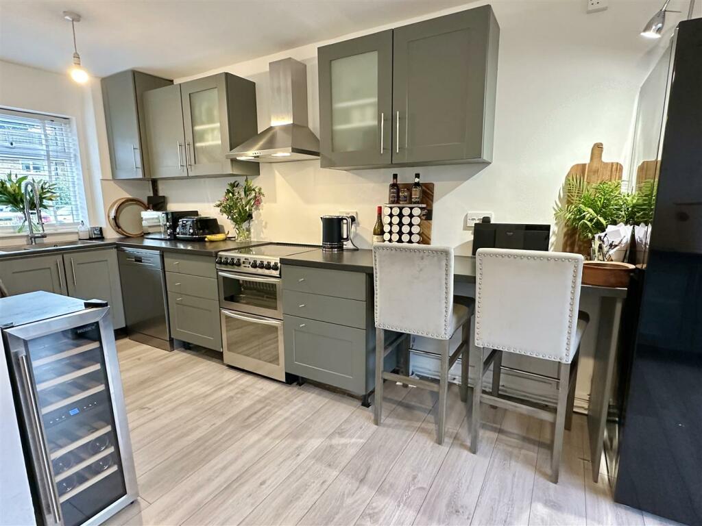 Additional image 8 of Castle Road, Alcester