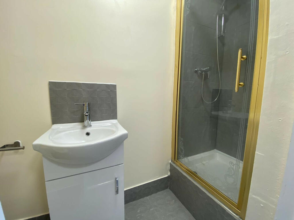 Additional image 13 of Cape Hill,  Smethwick, B66