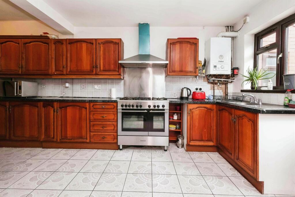 Additional image 16 of Richmond Hill, Oldbury