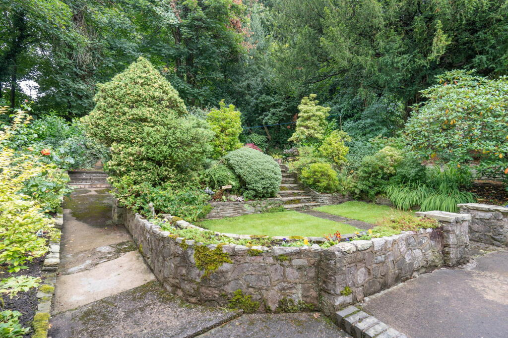 Additional image 18 of Groveley Lane, Cofton Hackett, B45 8UA