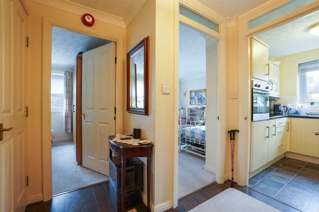 Additional image 6 of Blackthorn Court, Chestnut Walk, Henley-In-Arden