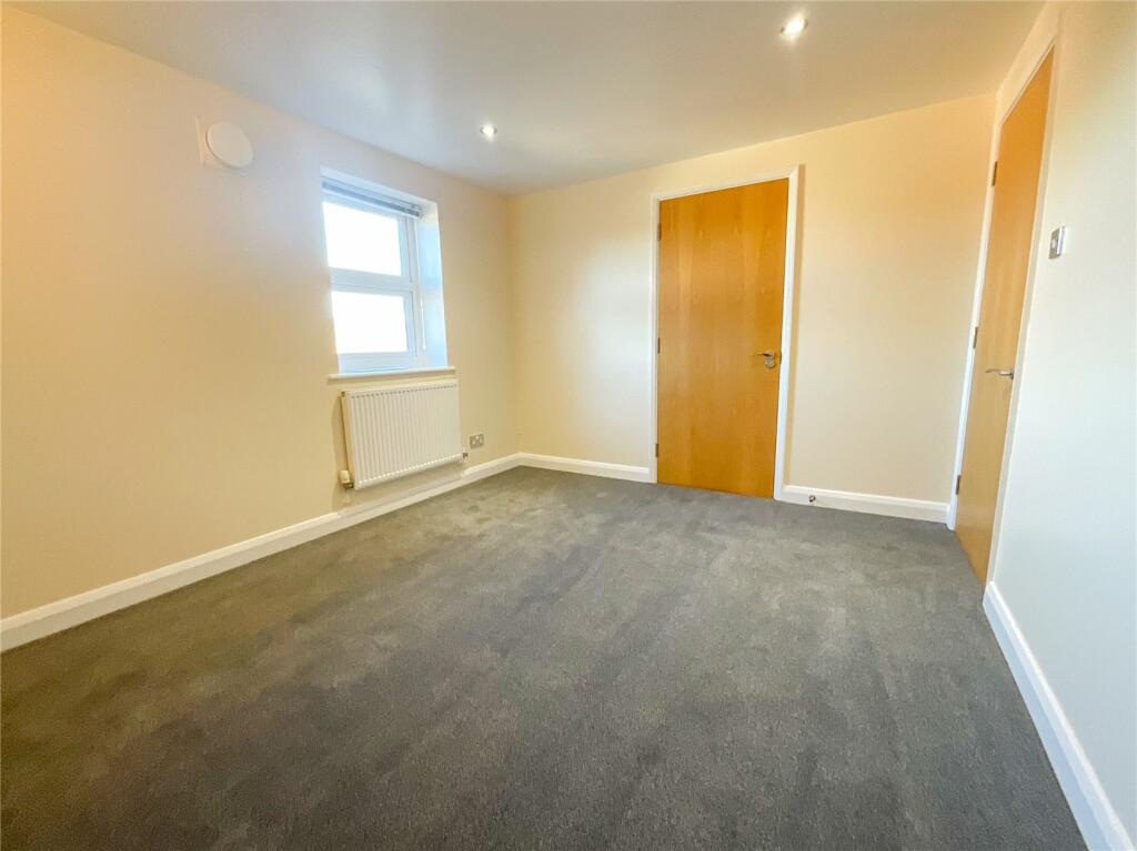 Additional image 6 of Albert Road, Tamworth, Staffordshire, B79