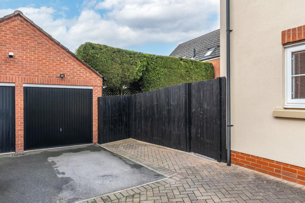 Additional image 13 of Dixon Close, Enfield, Redditch, B97