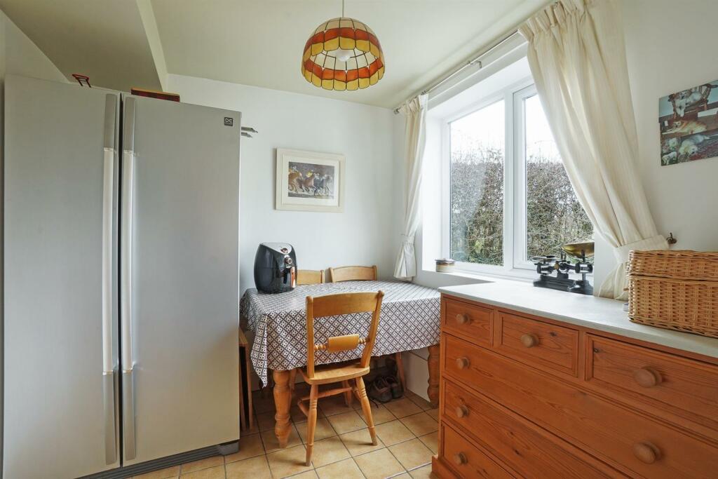 Additional image 9 of Wike Lane, Sambourne