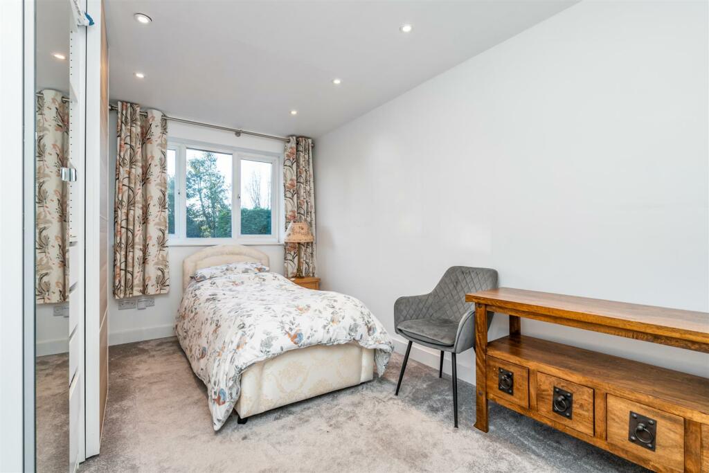 Additional image 7 of Stratford Road, Hockley Heath, Solihull