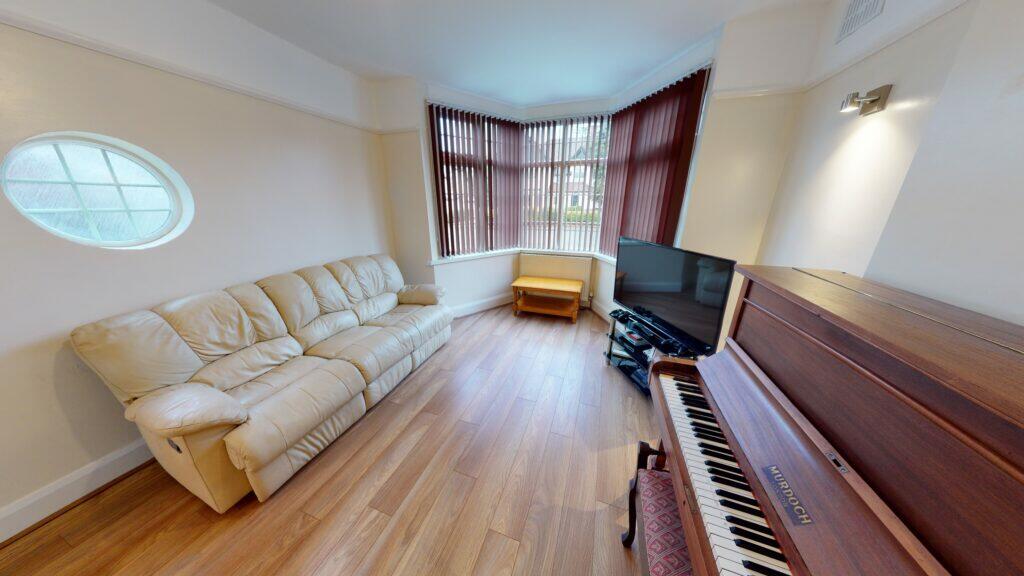 Additional image 12 of 18 Raglan Road, Edgbaston, B5 7RA