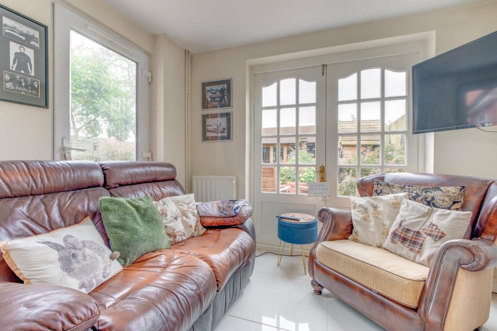 Additional image 9 of Evesham Road, Astwood Bank, Redditch, Worcestershire, B96