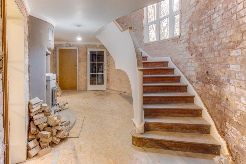 Additional image 3 of The Slough, Warwickshire, B97