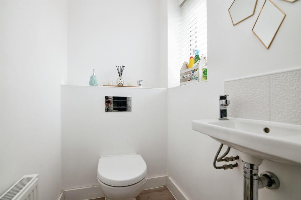 Additional image 6 of St. Vincent Crescent, West Bromwich