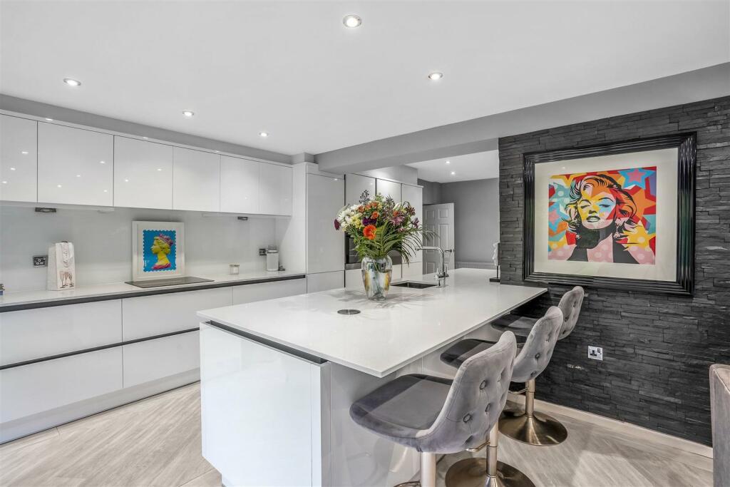 Additional image 4 of Bennett Road, Four Oaks, Sutton Coldfield