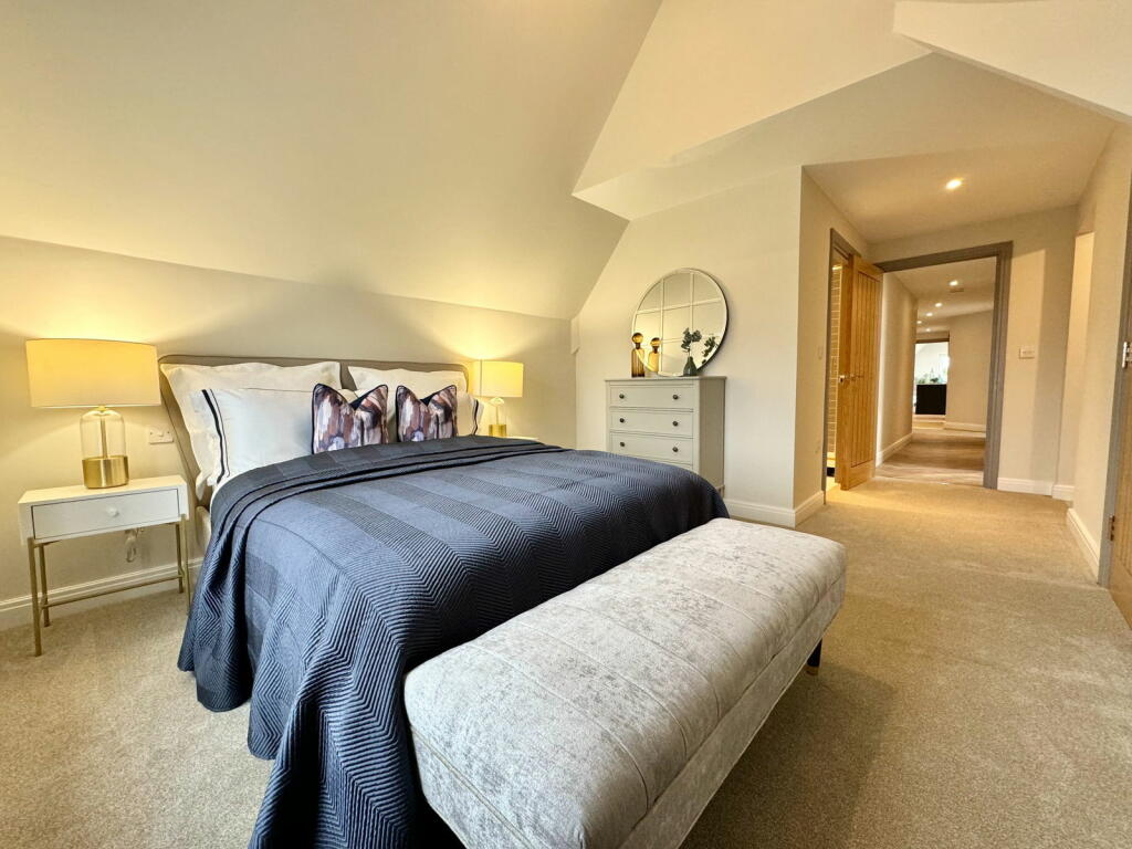 Additional image 13 of OAK TREE PLACE, Tanworth Lane, Shirley
