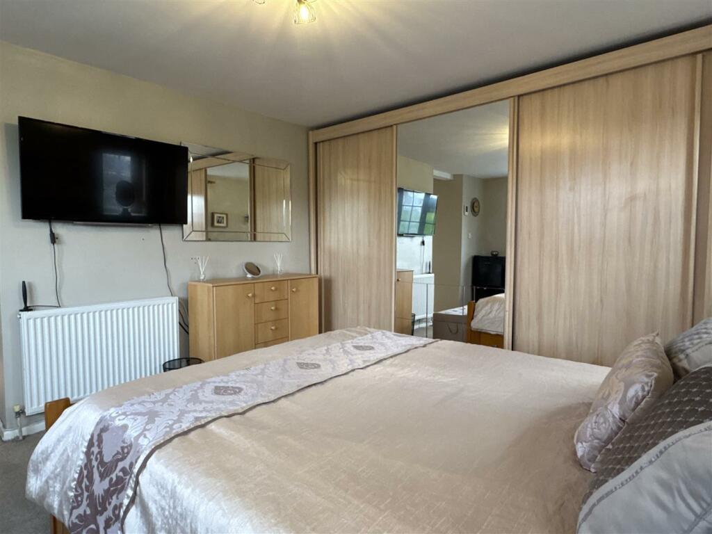 Additional image 20 of Oak Farm Close, Sutton Coldfield