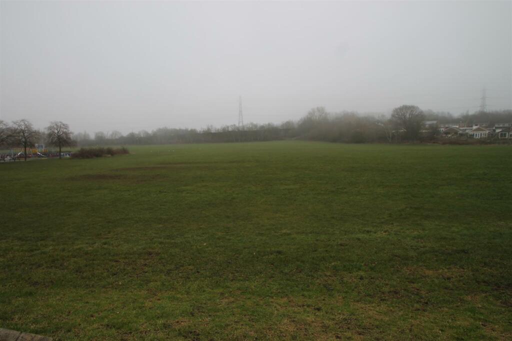 Additional image 26 of Moat Drive, Halesowen