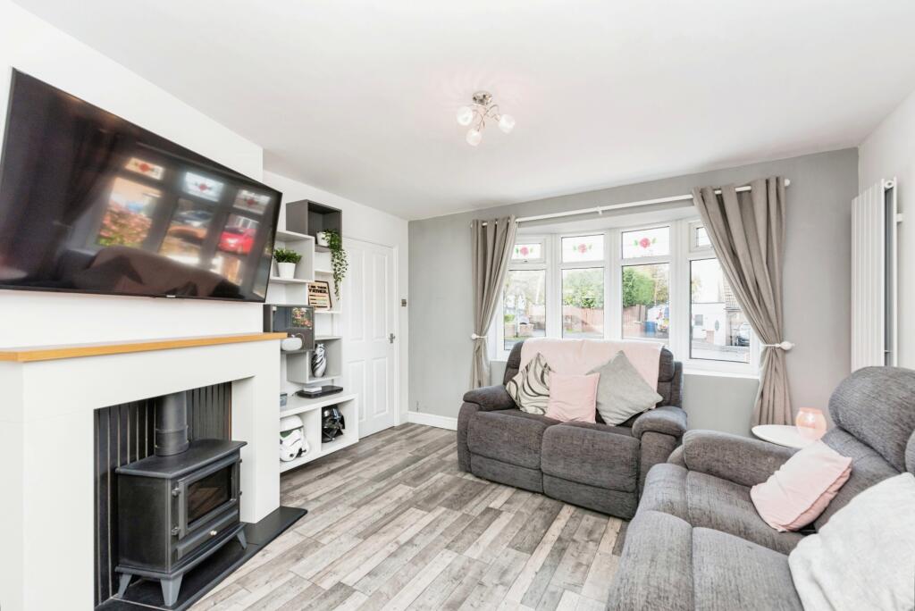 Additional image 3 of Greenhill Close, Dosthill, Tamworth, Staffordshire, B77