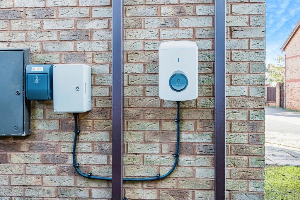 Additional image 10 of Pear Tree Drive, ROWLEY REGIS, West Midlands, B65