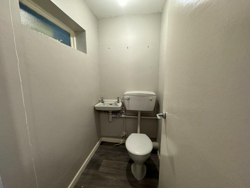 Additional image 11 of Merton Close, Oldbury, West Midlands, B68