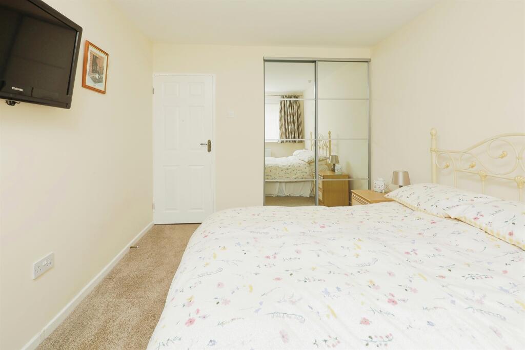 Additional image 11 of Mill Crescent, Kingsbury, Tamworth