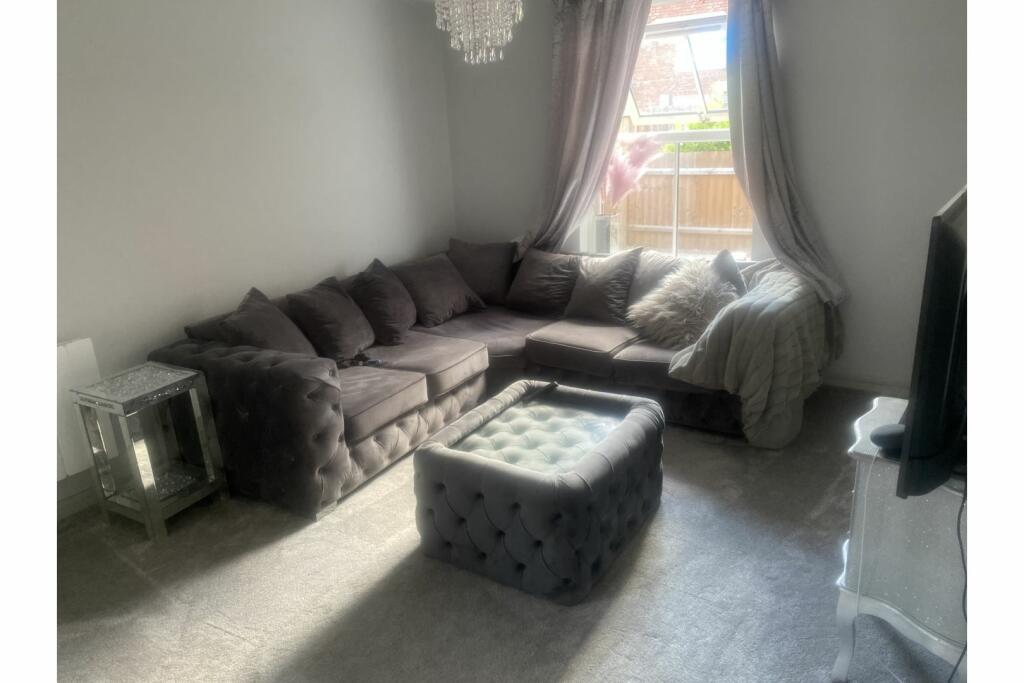 Additional image 4 of Seacole Close, Tamworth, B79