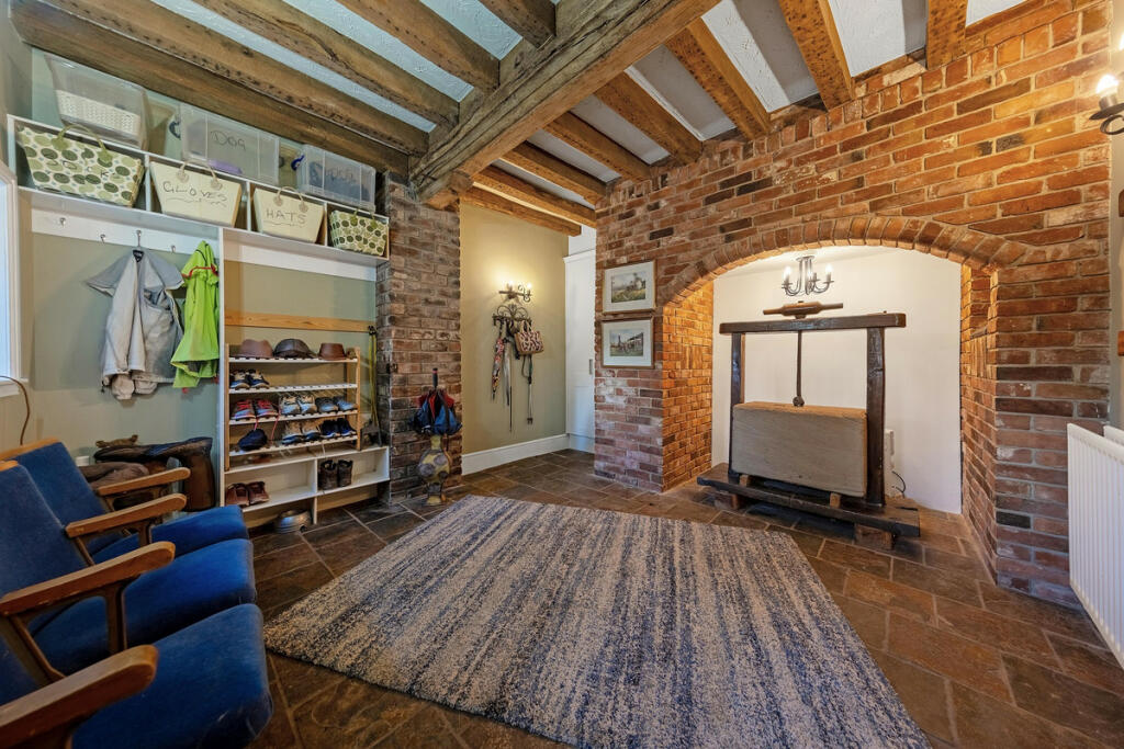 Additional image 19 of Main Road Newton Regis, Warwickshire, B79 0NA