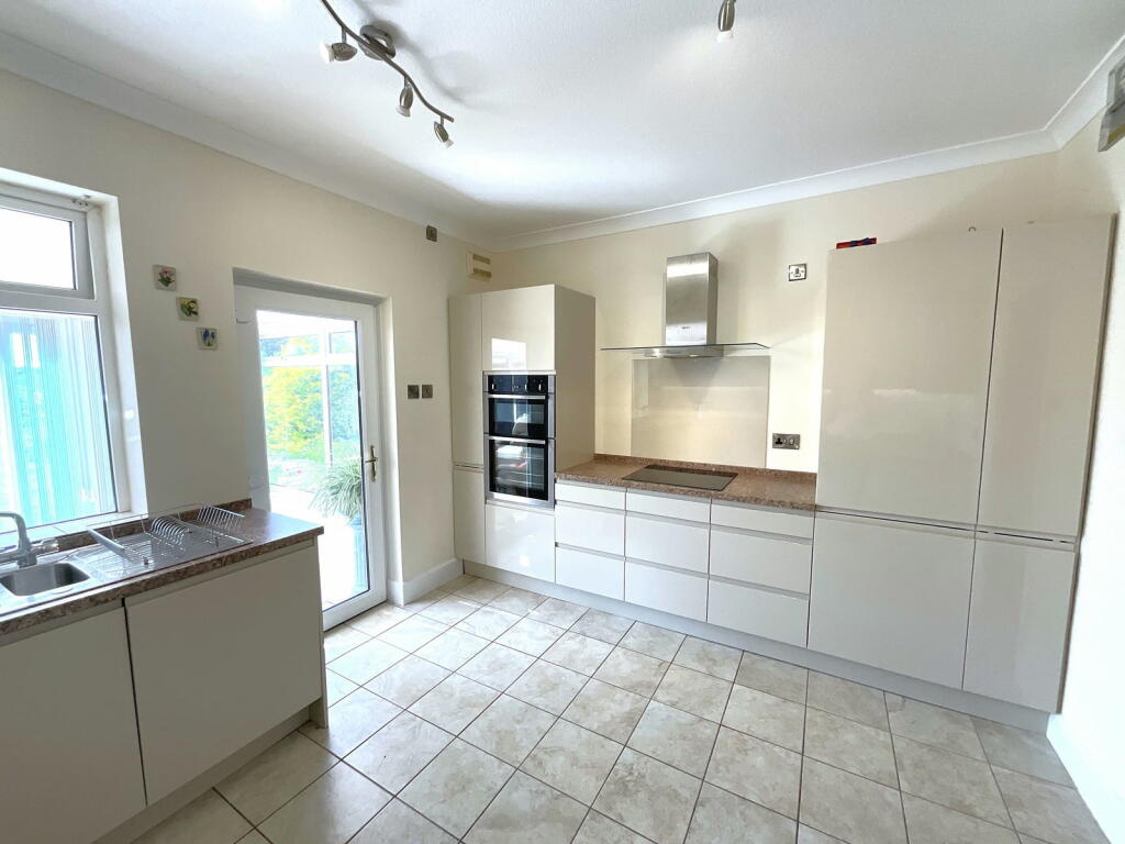 Additional image 10 of HUNNINGTON, Bromsgrove Road