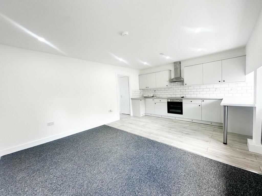 Additional image 4 of Market Square, Cradley Heath, B64