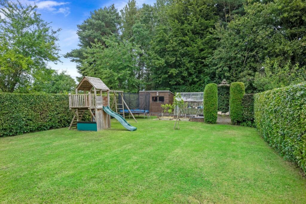 Additional image 21 of Banks Green, Upper Bentley B97