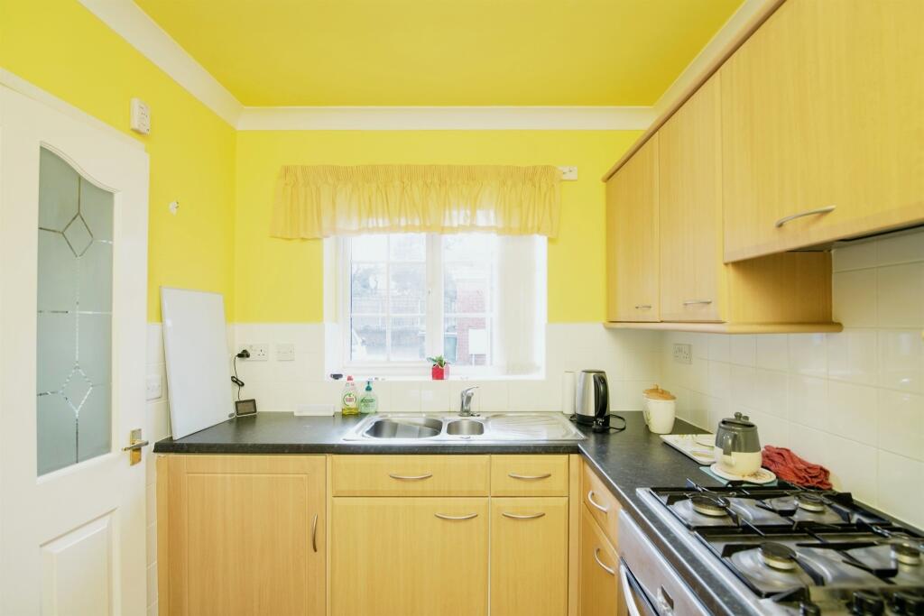 Additional image 5 of Hampton Court, WEST BROMWICH