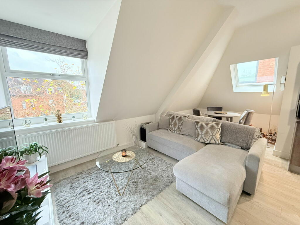 Additional image 4 of Royal House, Princes Gate, Homer Road, Solihull
