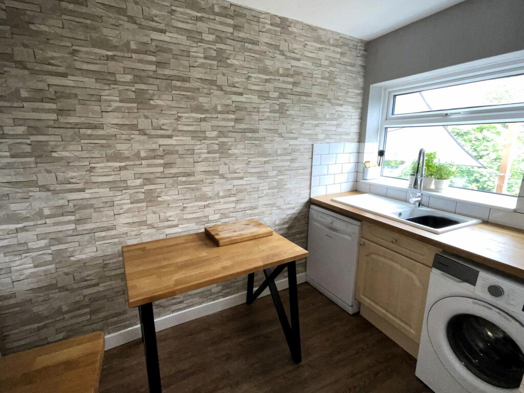 Additional image 8 of HALESOWEN, Bournes Crescent