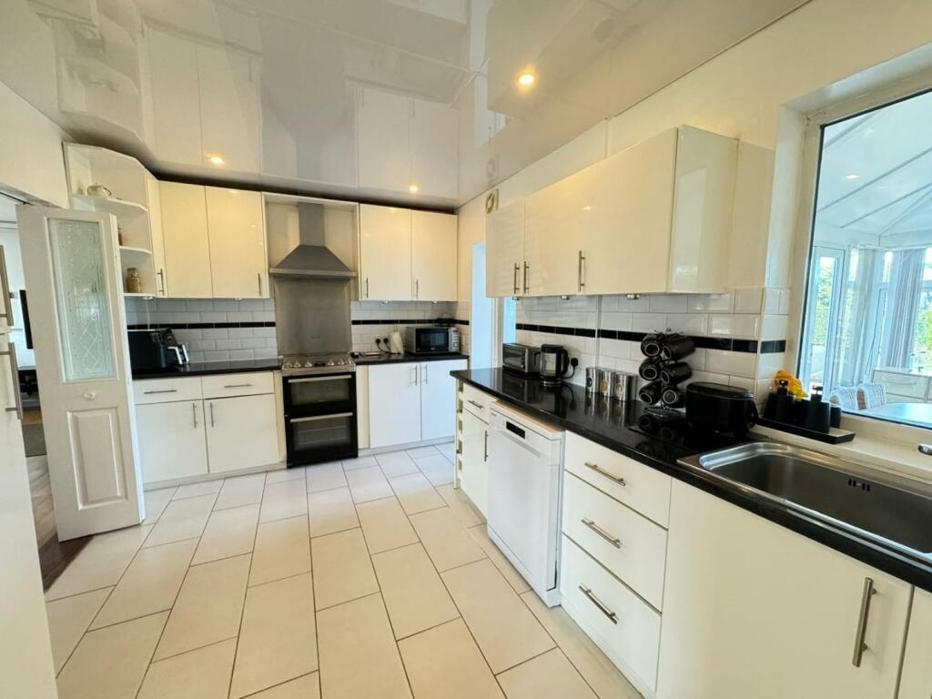 Additional image 10 of Queslett Road, Birmingham