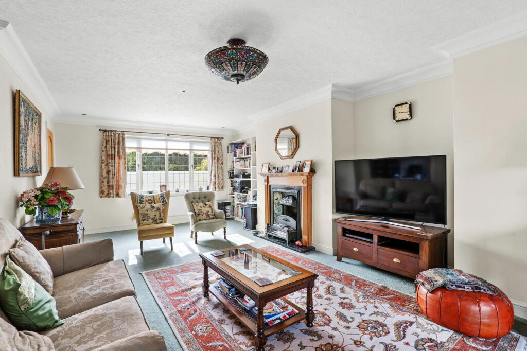 Additional image 4 of Evesham Road, Astwood Bank, Redditch, B96 6DT