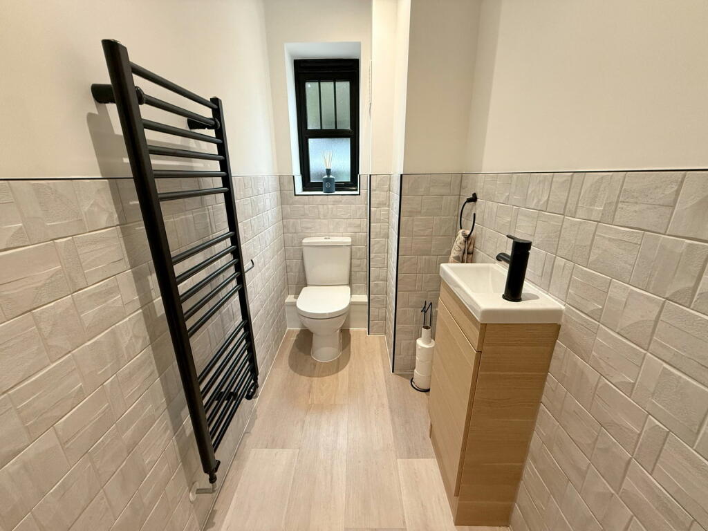 Additional image 19 of Shutt Lane, Earlswood