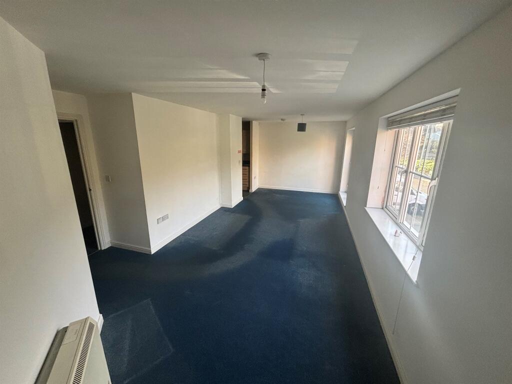 Additional image 3 of Ashwood Close, Oldbury