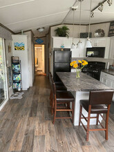 Additional image 5 of 626 Kerry Line