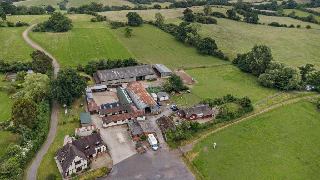 Additional image 20 of Seechem Equestrian Centre, Alvechurch, Worcestershire