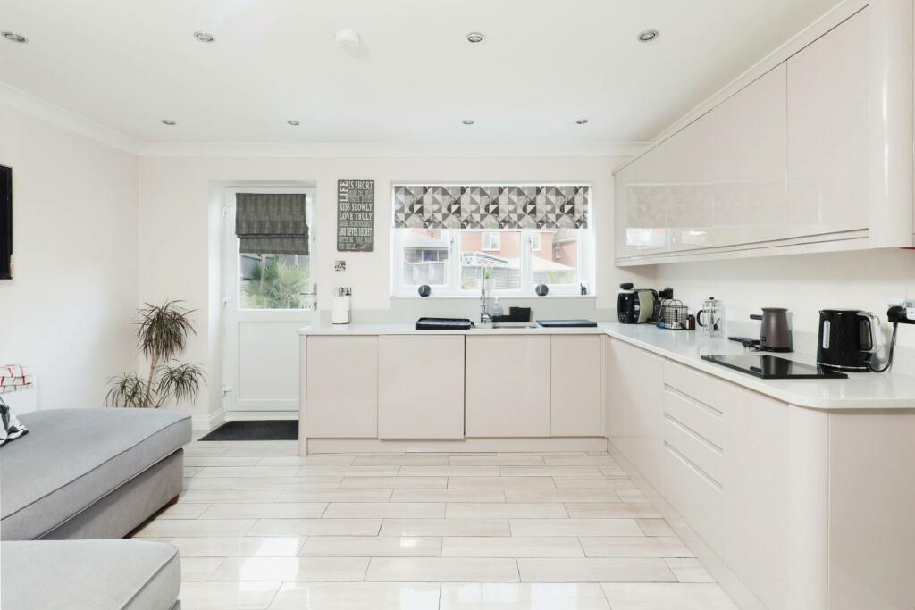 Additional image 6 of Sandown, Amington, Tamworth