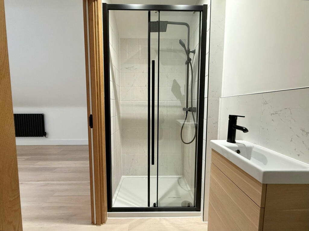 Additional image 39 of Shutt Lane, Earlswood