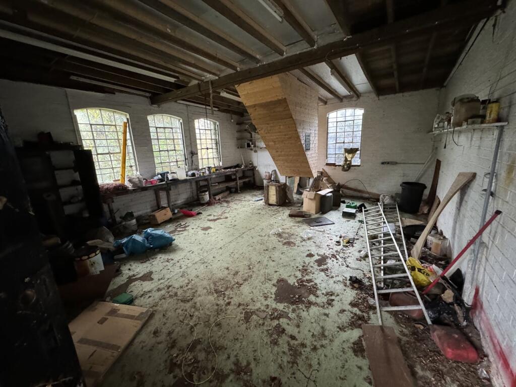 Additional image 11 of Colebrook Priory, 330-332a Priory Road, Shirley, Solihull, B90 1BQ