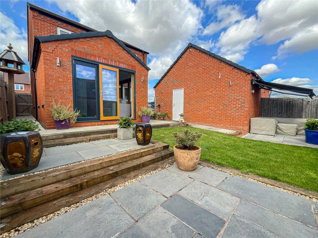 Additional image 33 of Meadow Way, Tamworth, Staffordshire, B79