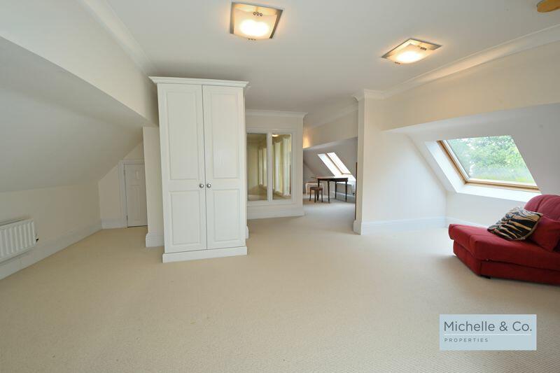 Additional image 16 of 2/3 bedroom luxury duplex apartment