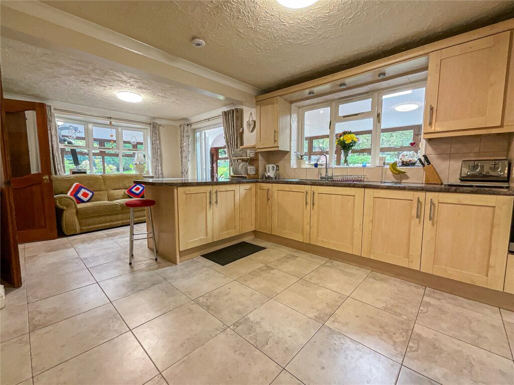 Additional image 8 of Lakeland Drive, Wilnecote, Tamworth, Staffordshire, B77