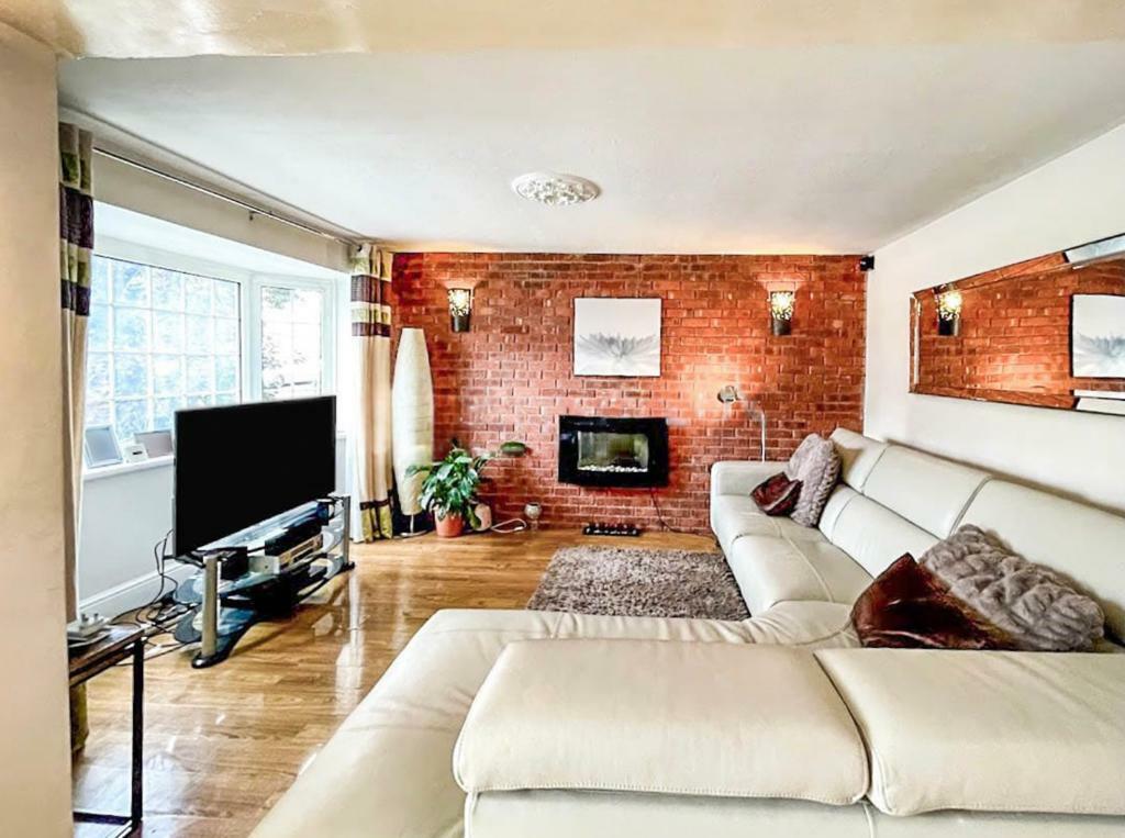 Additional image 20 of Highland Road, Great Barr, Birmingham, B43