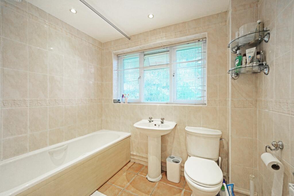 Additional image 19 of Hollywell Road, Knowle, B93