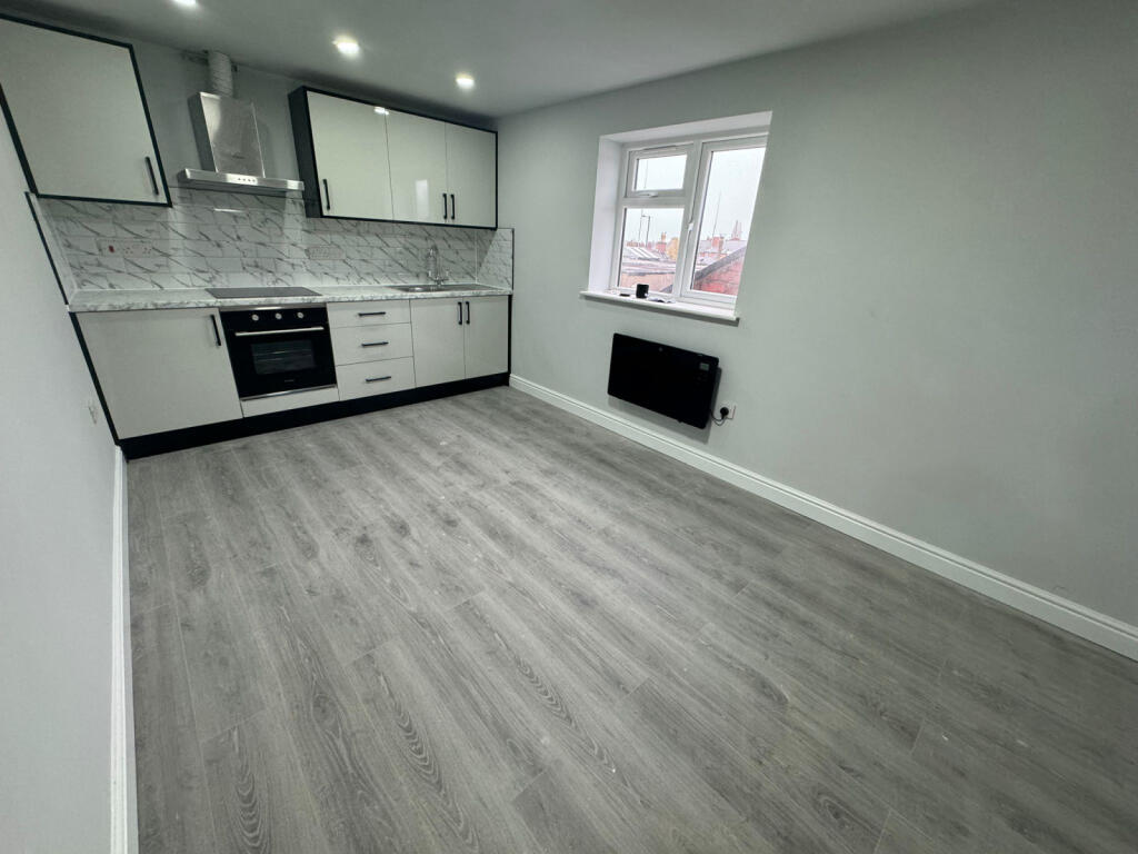 Additional image 7 of Bearwood Road, Smethwick, B66