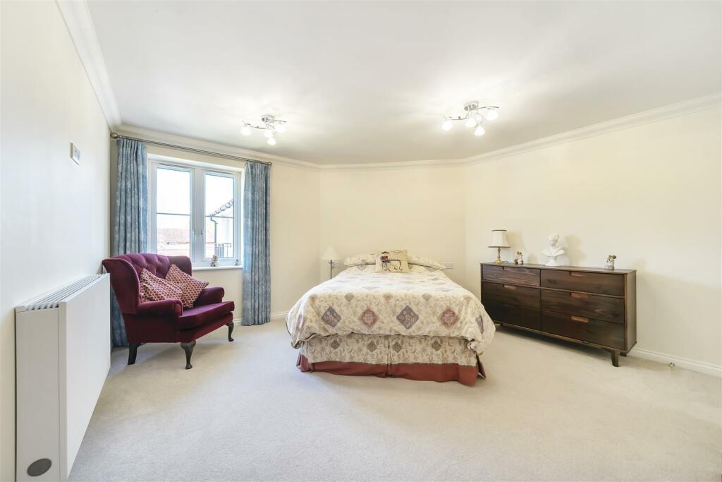 Additional image 5 of Eleanor Lodge, Knowle