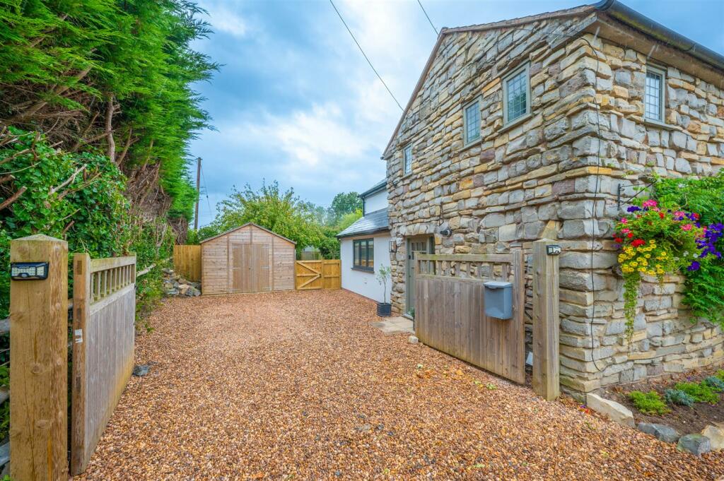 Additional image 22 of Stratford Road, Bidford-On-Avon, Alcester