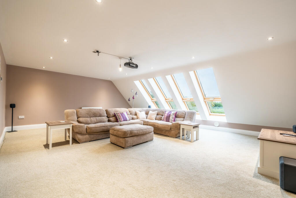 Additional image 34 of Whitefields Road, Solihull, B91 3NY